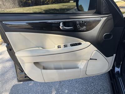 2016 Hyundai Equus Ultimate   - Photo 8 - Loganville, GA 30052