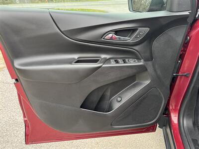 2019 Chevrolet Equinox LT   - Photo 8 - Loganville, GA 30052