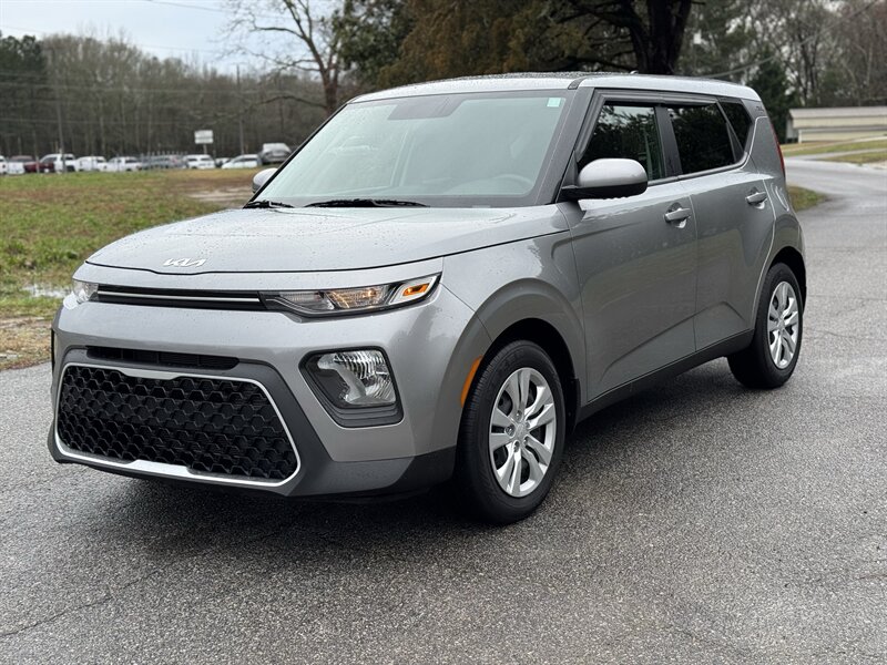 2022 Kia Soul LX   - Photo 1 - Loganville, GA 30052