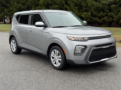 2022 Kia Soul LX   - Photo 3 - Loganville, GA 30052