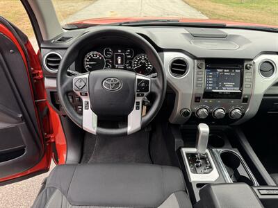 2018 Toyota Tundra SR5   - Photo 12 - Loganville, GA 30052