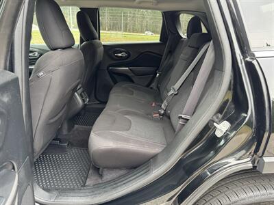 2019 Jeep Cherokee Latitude   - Photo 18 - Loganville, GA 30052
