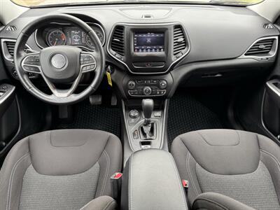 2019 Jeep Cherokee Latitude   - Photo 12 - Loganville, GA 30052