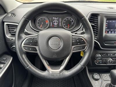 2019 Jeep Cherokee Latitude   - Photo 10 - Loganville, GA 30052