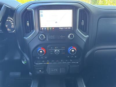 2022 GMC Sierra 1500 Limited AT4   - Photo 14 - Loganville, GA 30052