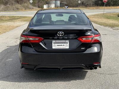 2018 Toyota Camry SE   - Photo 5 - Loganville, GA 30052