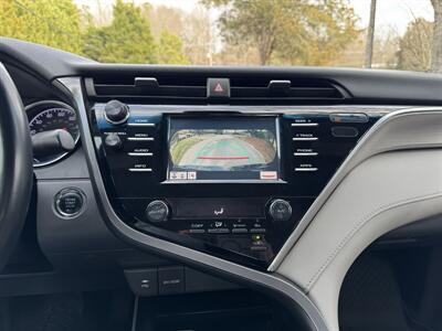 2018 Toyota Camry SE   - Photo 6 - Loganville, GA 30052