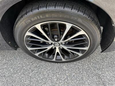 2018 Toyota Camry SE   - Photo 17 - Loganville, GA 30052