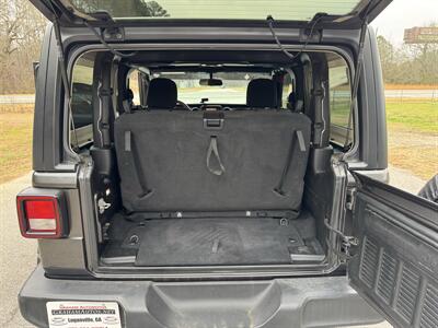2020 Jeep Wrangler Sport   - Photo 13 - Loganville, GA 30052