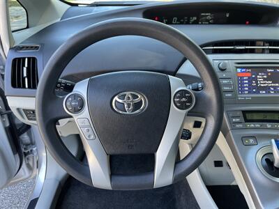 2015 Toyota Prius Three   - Photo 10 - Loganville, GA 30052