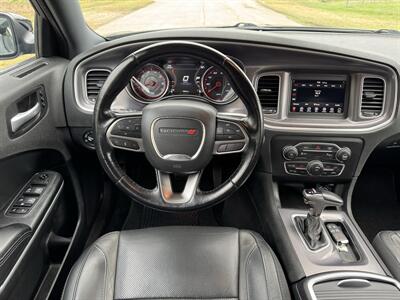 2020 Dodge Charger SXT   - Photo 11 - Loganville, GA 30052