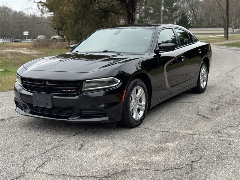 2020 Dodge Charger SXT   - Photo 1 - Loganville, GA 30052