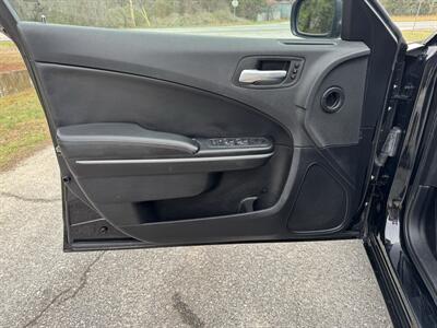 2020 Dodge Charger SXT   - Photo 8 - Loganville, GA 30052