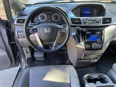 2015 Honda Odyssey EX-L w/DVD   - Photo 10 - Loganville, GA 30052