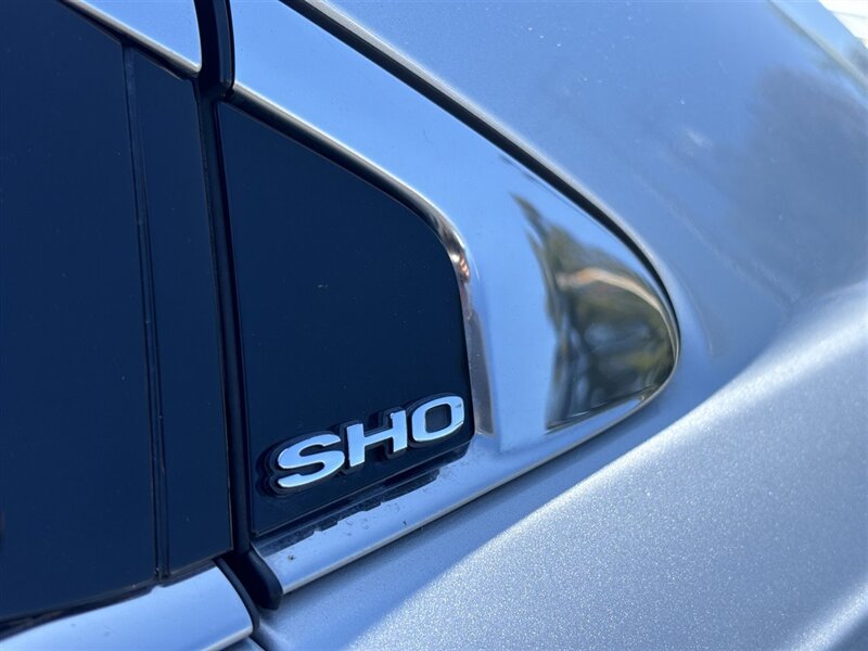 2011 Ford Taurus SHO photo