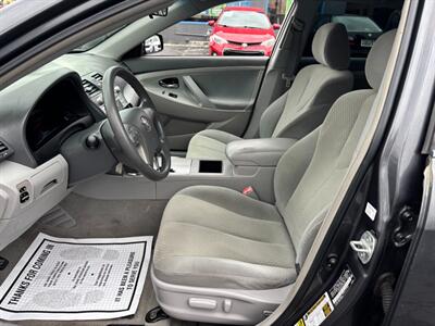 2009 Toyota Camry LE V6 - Photo 6 - Sacramento, CA 95821