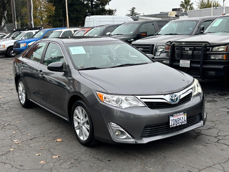 2012 Toyota Camry Hybrid XLE  
