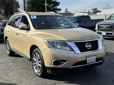 2013 Nissan Pathfinder SV   - Photo 1 - Sacramento, CA 95821