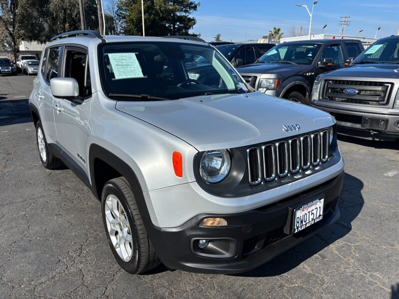 2018 Jeep Renegade Latitude  