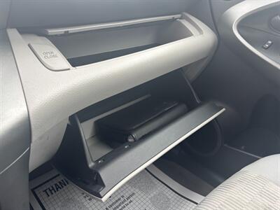 2010 Toyota RAV4   - Photo 17 - Sacramento, CA 95821