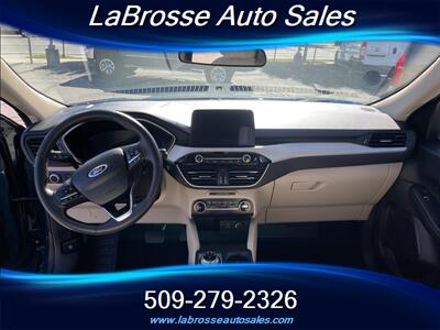 2020 Ford Escape Hybrid SE Sport   - Photo 13 - Spokane Valley, WA 99016