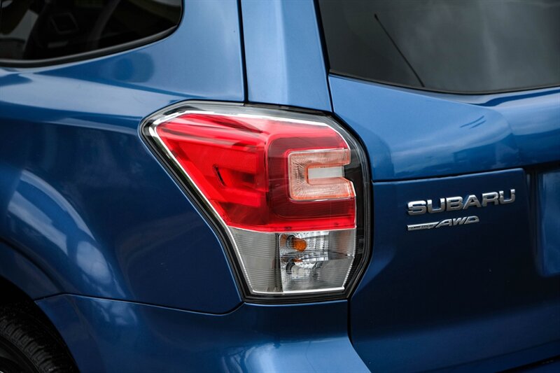 2017 Subaru Forester 2.5i Premium photo