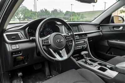 2019 Kia Optima LX   - Photo 14 - Dallas, TX 75220