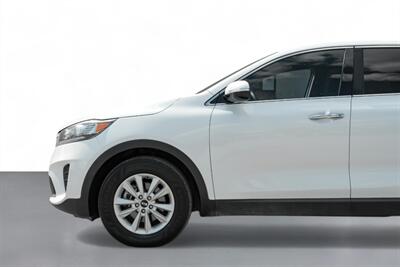 2019 Kia Sorento LX   - Photo 12 - Dallas, TX 75220