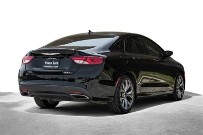 2016 Chrysler 200 Series S   - Photo 10 - Dallas, TX 75220