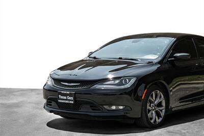 2016 Chrysler 200 Series S   - Photo 8 - Dallas, TX 75220