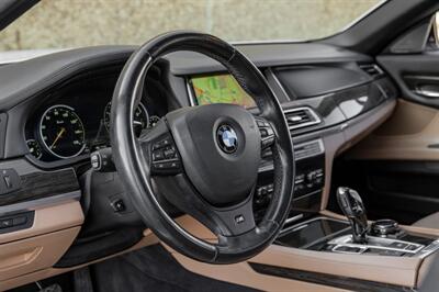 2014 BMW 750i   - Photo 18 - Dallas, TX 75220