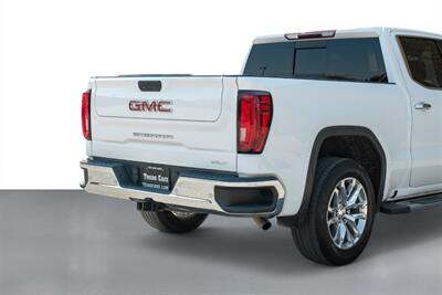 2020 GMC Sierra 1500 SLT   - Photo 11 - Dallas, TX 75220