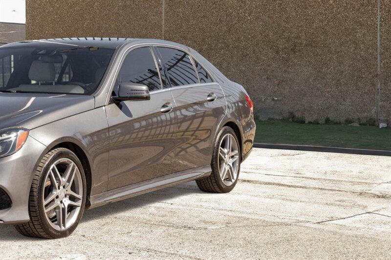 2014 Mercedes-Benz E-Class E350 Luxury photo