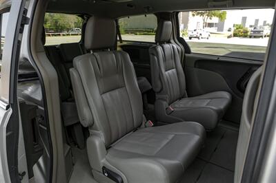 2014 Chrysler Town & Country Touring-L   - Photo 34 - Dallas, TX 75220