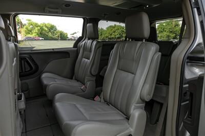 2014 Chrysler Town & Country Touring-L   - Photo 38 - Dallas, TX 75220