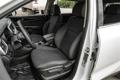 2020 Kia Sorento LX   - Photo 4 - Dallas, TX 75220