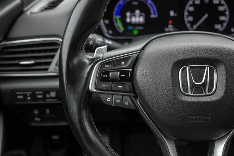 2022 Honda Accord Hybrid Touring photo