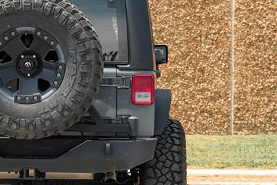 2015 Jeep Wrangler Unlimited Sport   - Photo 37 - Dallas, TX 75220