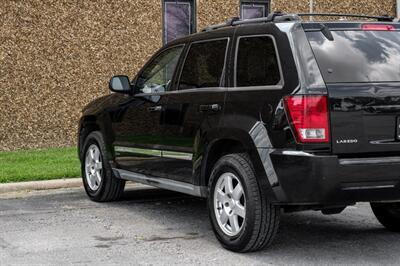 2010 Jeep Grand Cherokee Laredo   - Photo 13 - Dallas, TX 75220