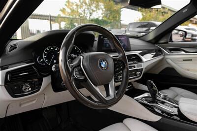 2017 BMW 540i   - Photo 13 - Dallas, TX 75220