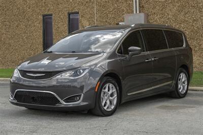 2020 Chrysler Pacifica Touring L Plus   - Photo 7 - Dallas, TX 75220