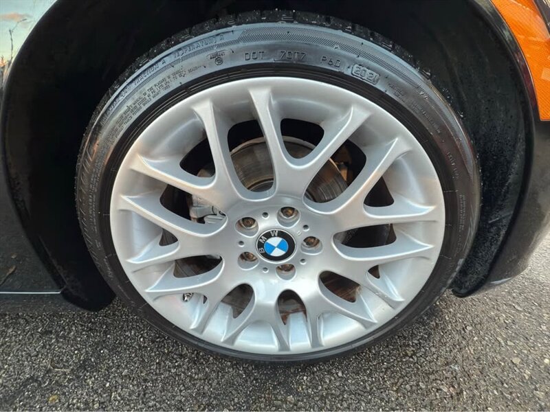 2009 BMW 3 Series 328i - Photo 17 - Burbank, CA 91505