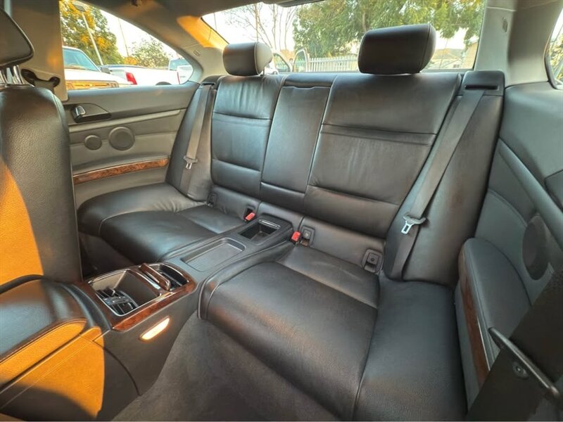 2009 BMW 3 Series 328i - Photo 11 - Burbank, CA 91505