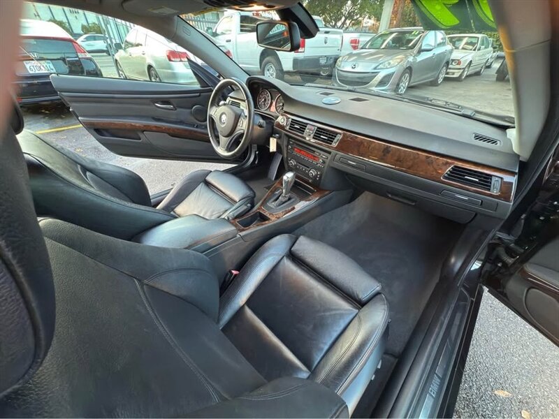 2009 BMW 3 Series 328i - Photo 14 - Burbank, CA 91505