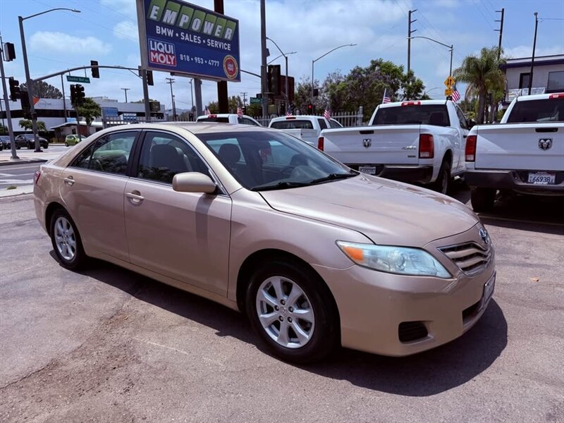 2010 Toyota Camry LE V6 - Photo 9 - Burbank, CA 91505
