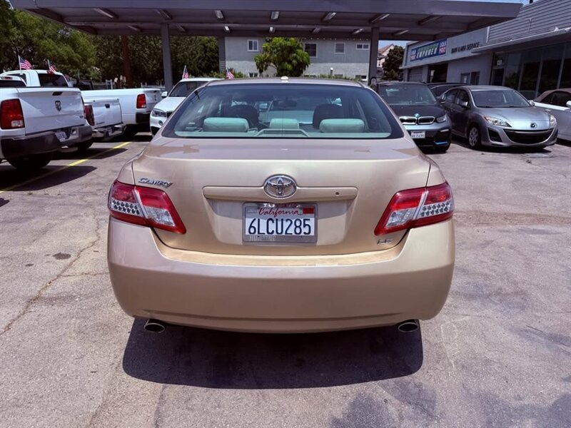 2010 Toyota Camry LE V6 - Photo 6 - Burbank, CA 91505