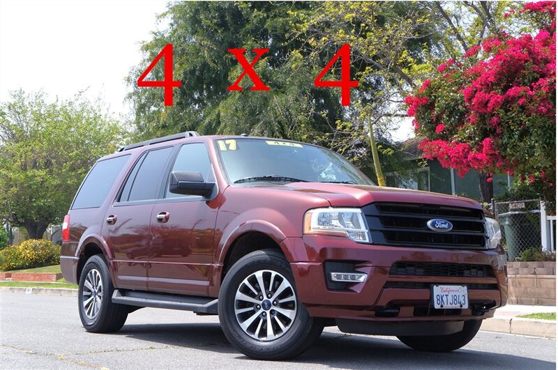 2017 Ford Expedition XLT photo