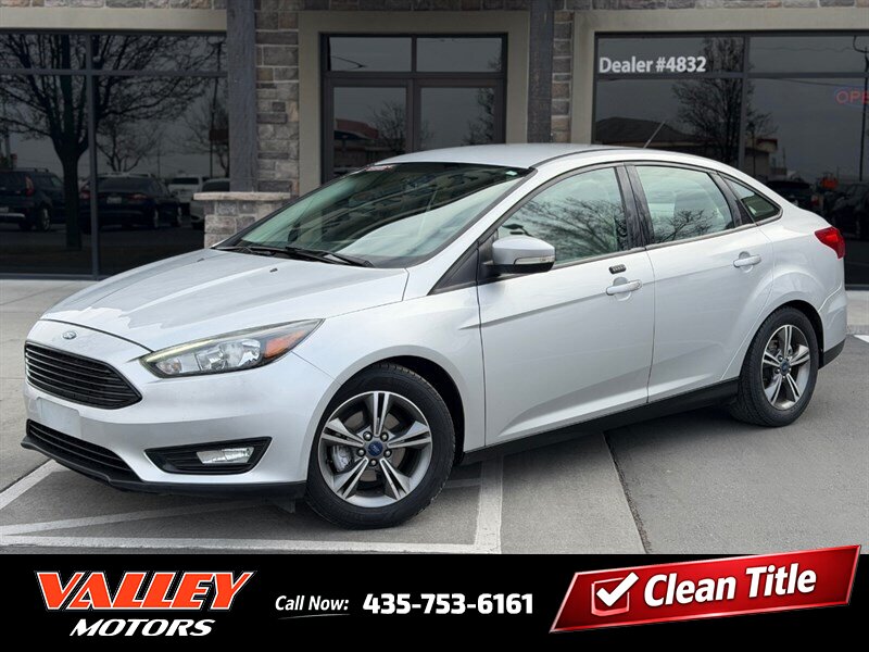 2016 Ford Focus SE  