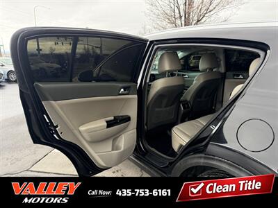 2018 Kia Sportage EX   - Photo 7 - North Logan, UT 84341
