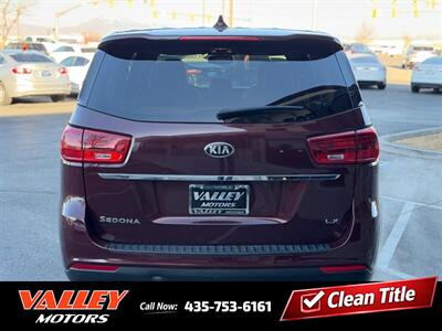 2020 Kia Sedona LX   - Photo 4 - North Logan, UT 84341